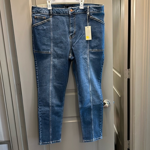 Boden Size 20/22 Zip Front Blue Jeans NWT - Picture 1 of 10